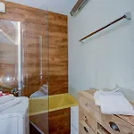 Panorama Maggiore Apartment- Happy ロカルノ