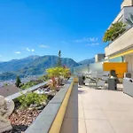 アパート Panorama Maggiore Apartment- Happy *