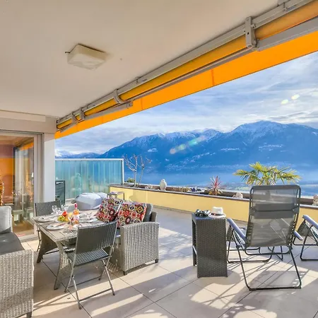 Panorama Maggiore Apartment- Happy Apartment