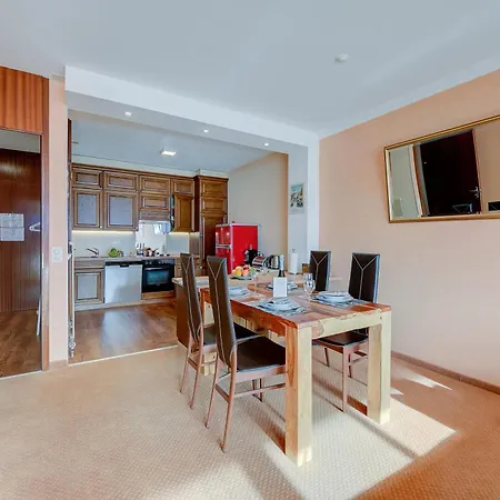 דירה Panorama Maggiore Apartment- Happy