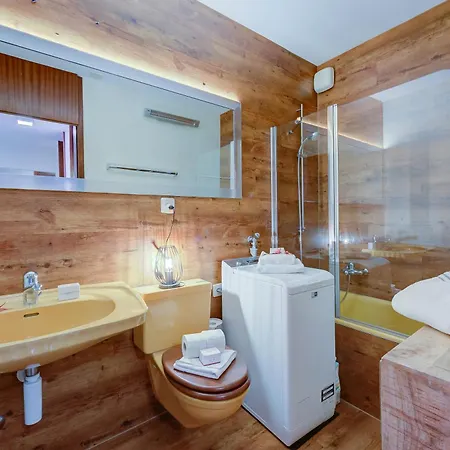 Panorama Maggiore Apartment With Pool In Locarno - Happy Rentals * Locarno
