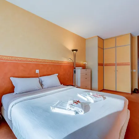 Panorama Maggiore Apartment With Pool In Locarno - Happy Rentals Apartment
