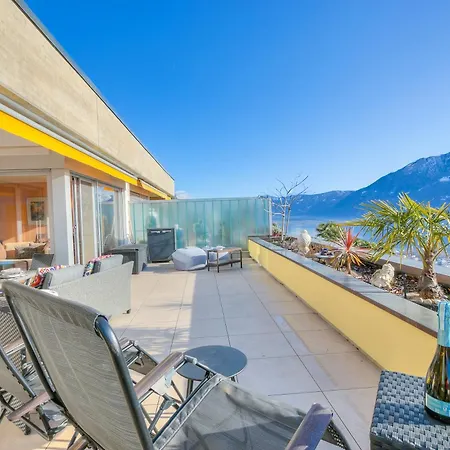 아파트 Panorama Maggiore Apartment- Happy